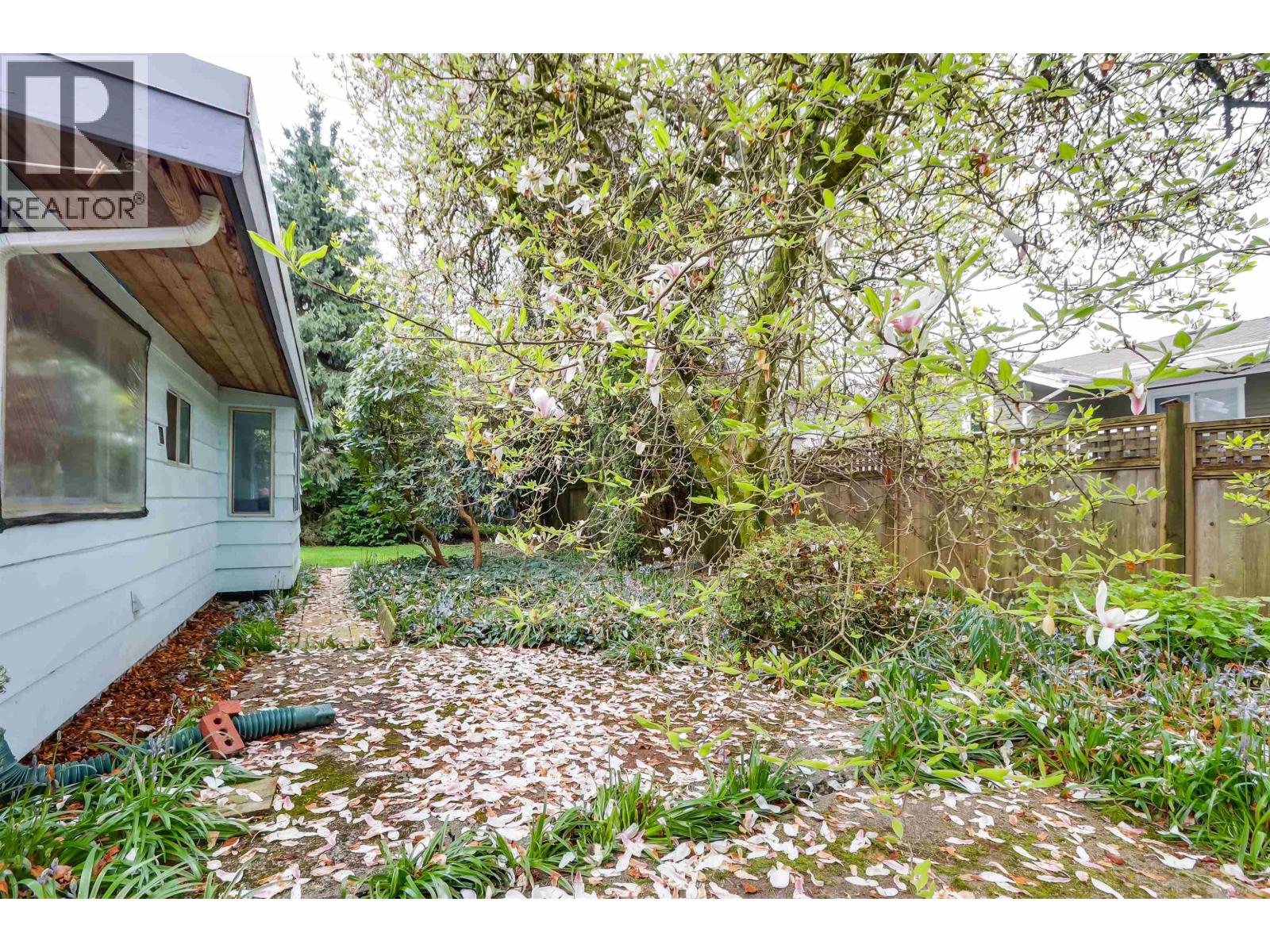 957 Essex Road, North Vancouver, British Columbia  V7R 1W1 - Photo 24 - R3116731