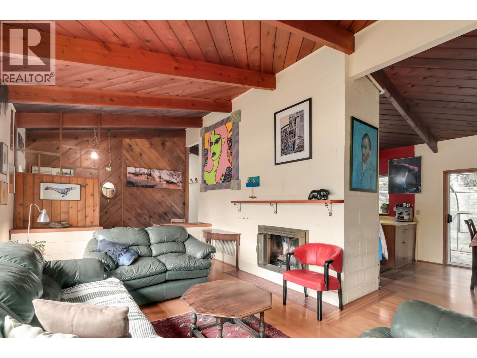 957 Essex Road, North Vancouver, British Columbia  V7R 1W1 - Photo 6 - R3116731