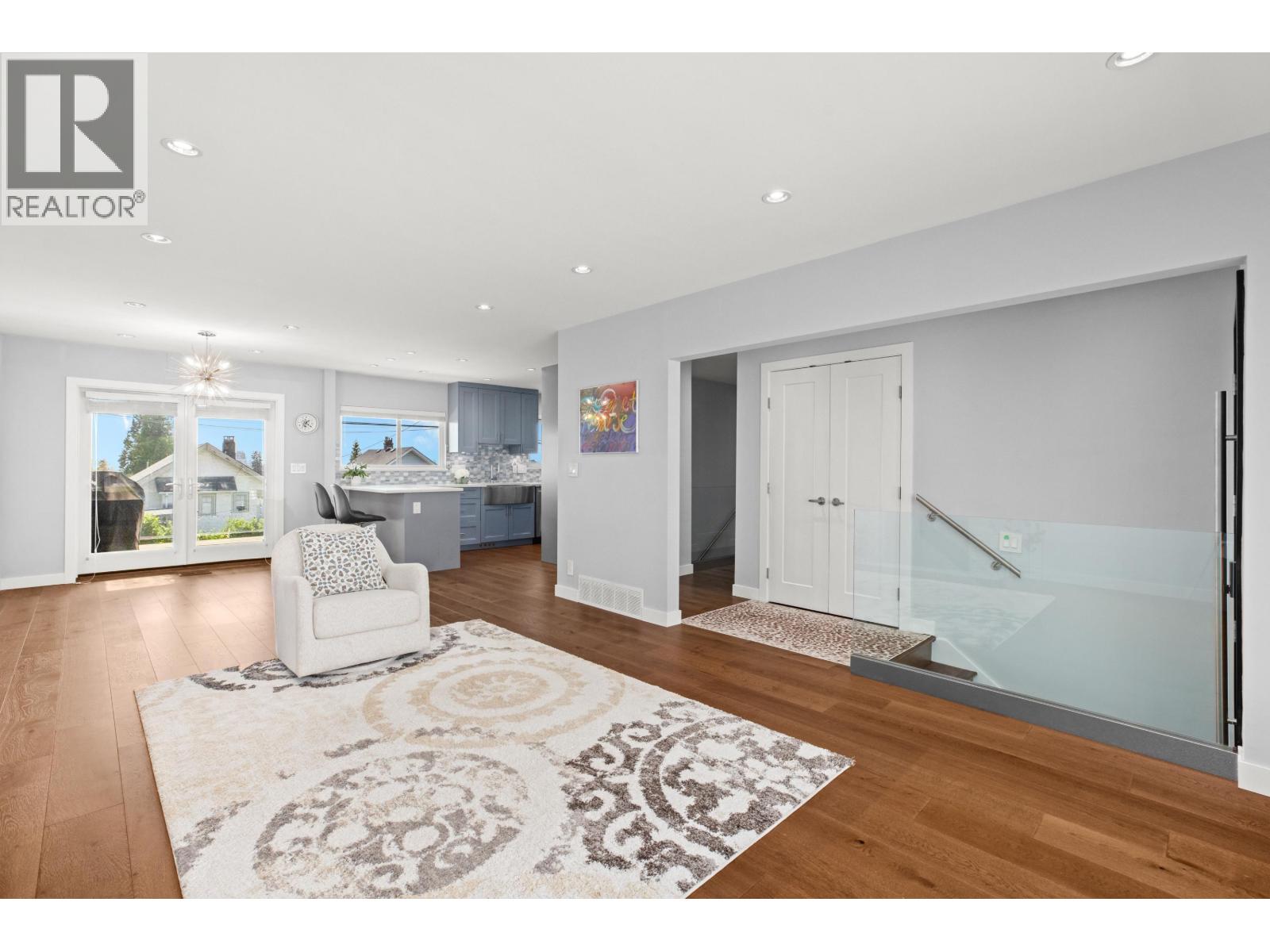 219 E 26th Street, North Vancouver, British Columbia  V7N 1A7 - Photo 11 - R3116736