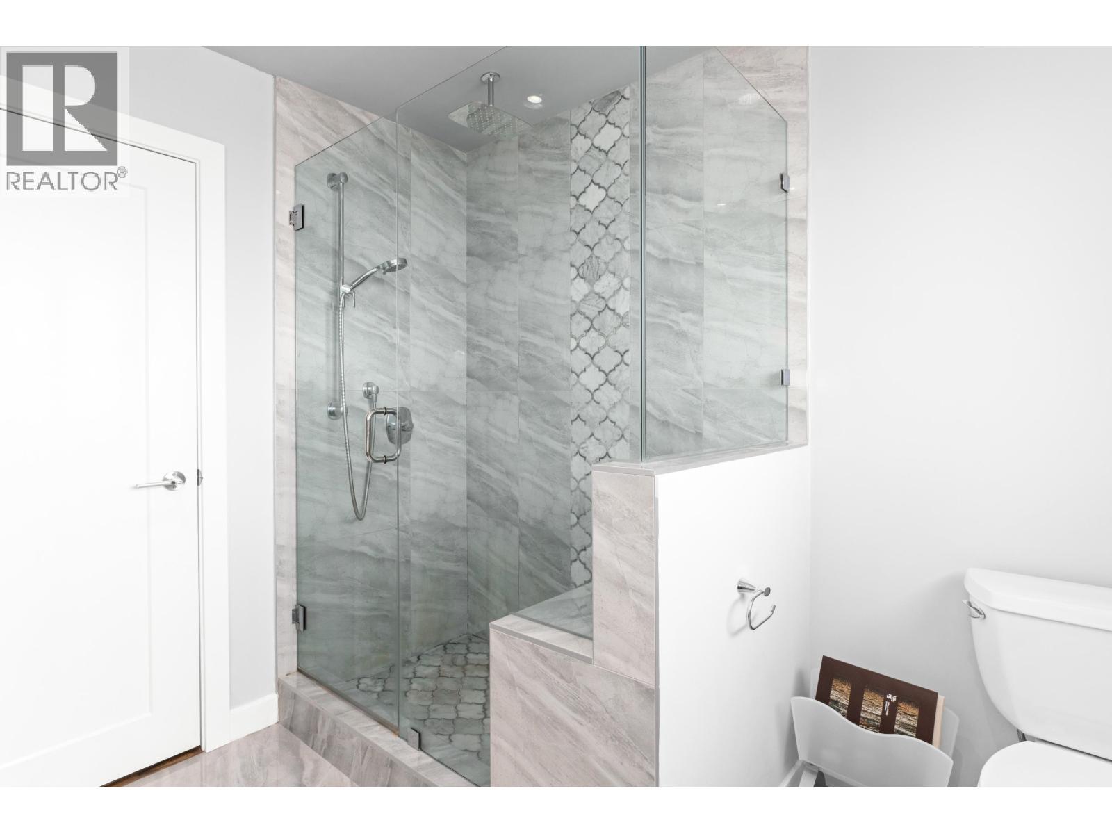 219 E 26th Street, North Vancouver, British Columbia  V7N 1A7 - Photo 19 - R3116736