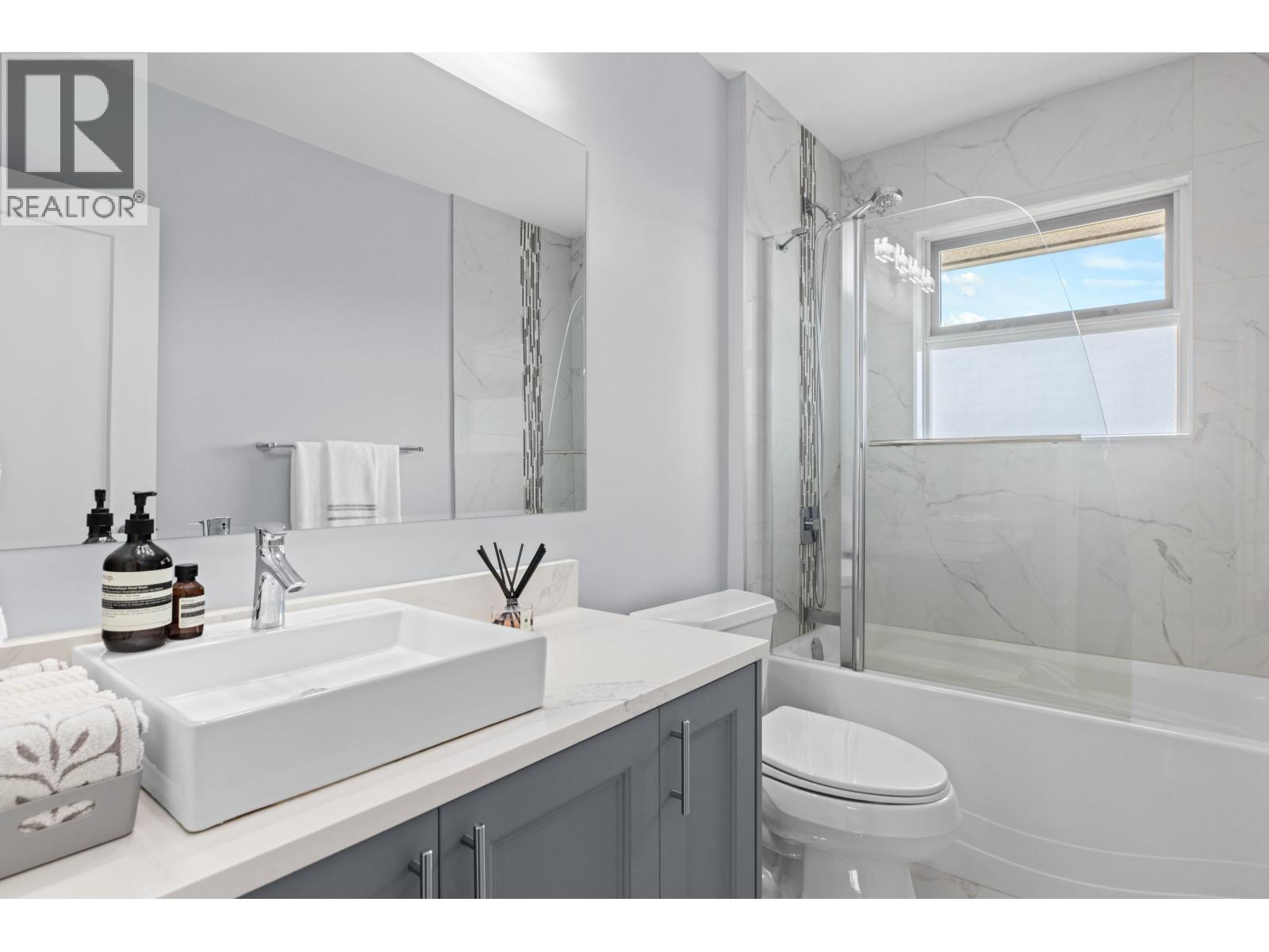 219 E 26th Street, North Vancouver, British Columbia  V7N 1A7 - Photo 22 - R3116736