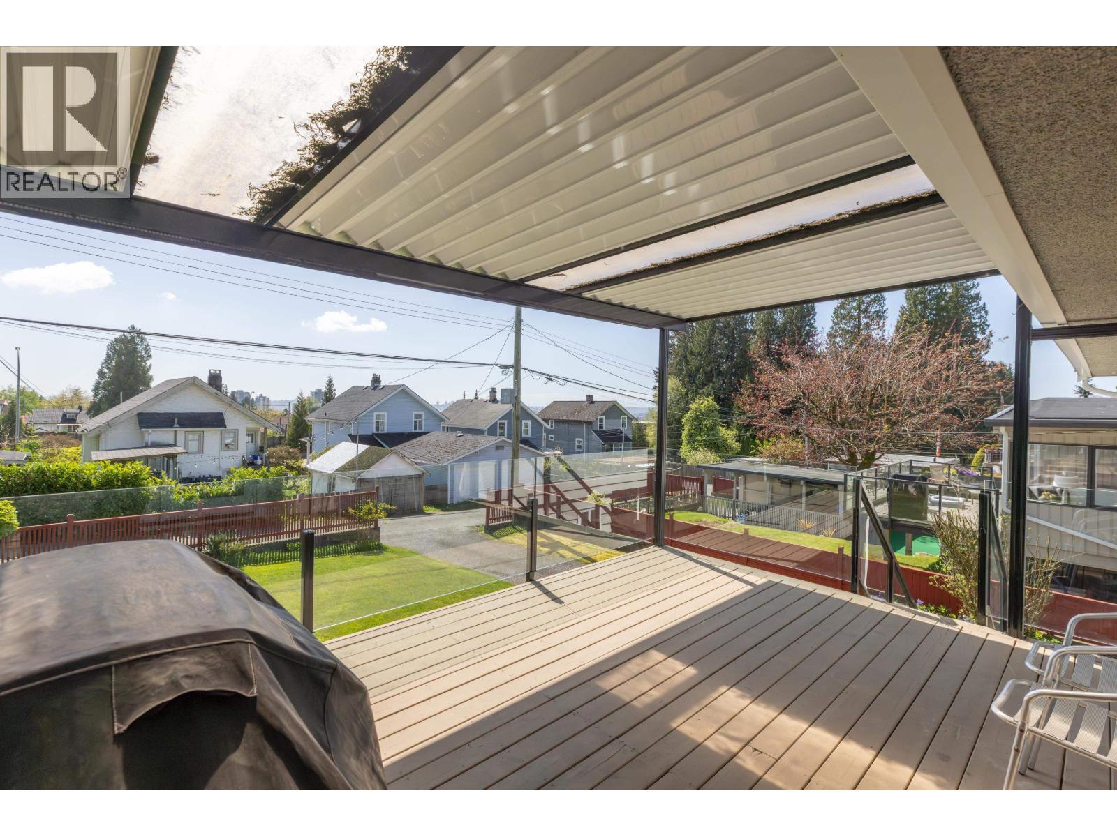 219 E 26th Street, North Vancouver, British Columbia  V7N 1A7 - Photo 31 - R3116736