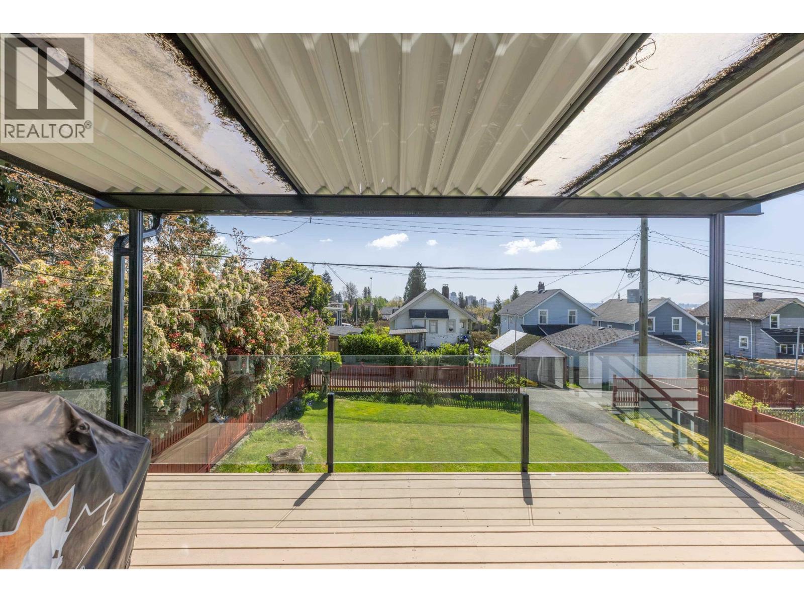 219 E 26th Street, North Vancouver, British Columbia  V7N 1A7 - Photo 32 - R3116736