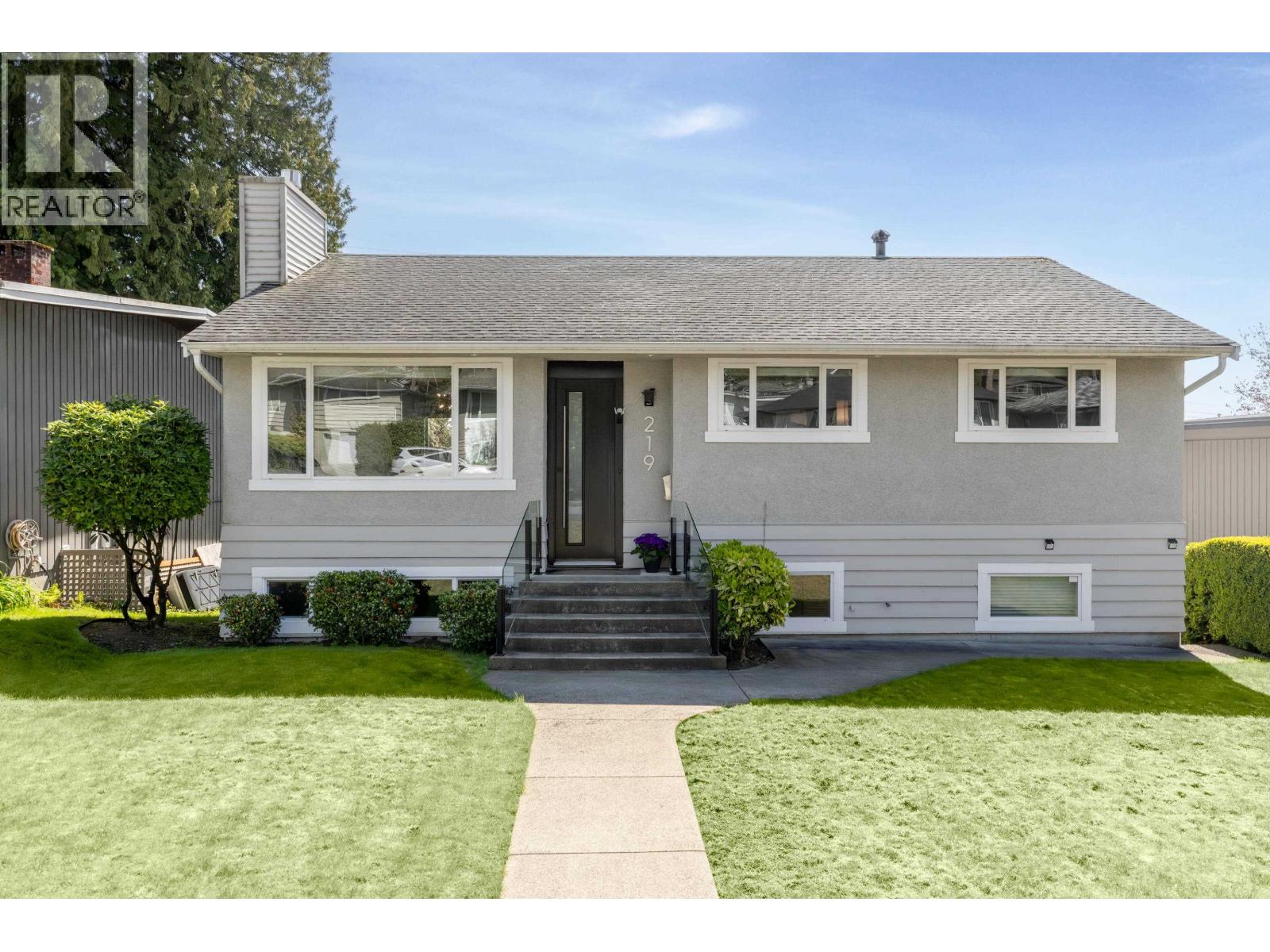 219 E 26th Street, North Vancouver, British Columbia  V7N 1A7 - Photo 33 - R3116736