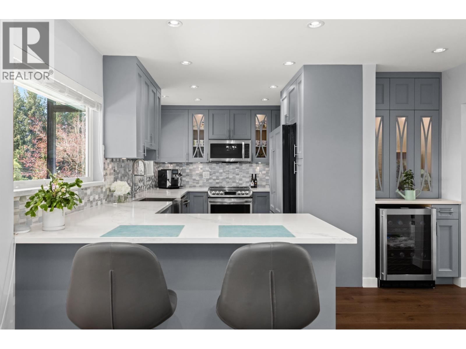 219 E 26th Street, North Vancouver, British Columbia  V7N 1A7 - Photo 6 - R3116736