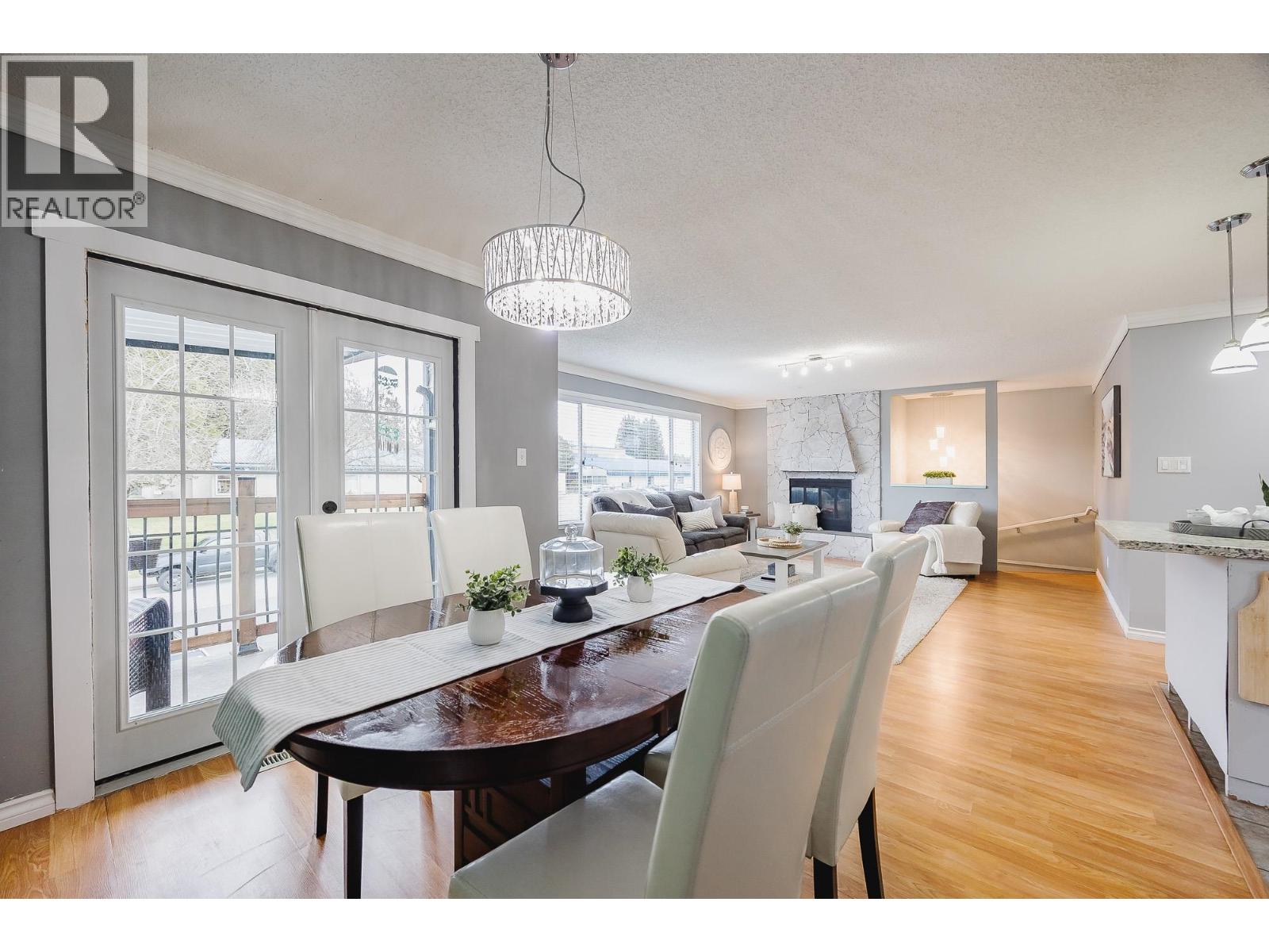 20492 Thorne Avenue, Maple Ridge, British Columbia  V2X 8T8 - Photo 12 - R3116739