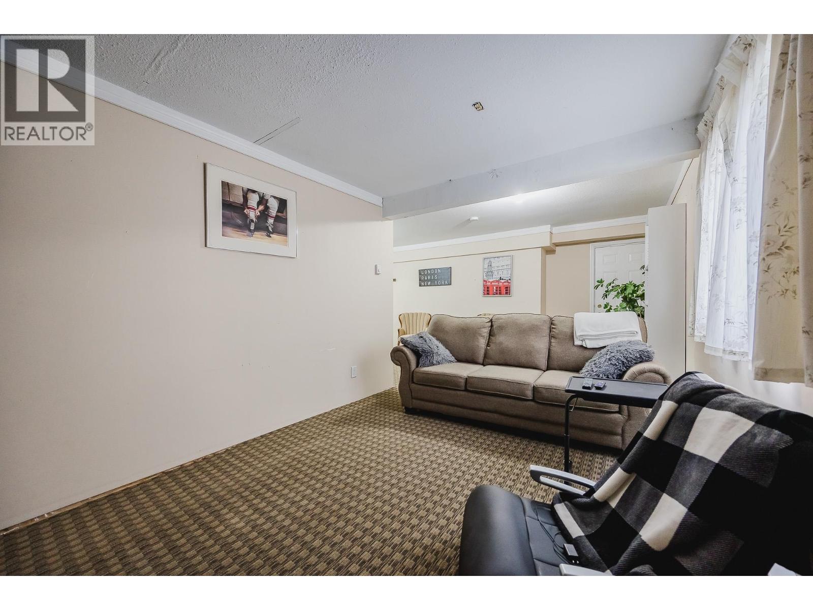 20492 Thorne Avenue, Maple Ridge, British Columbia  V2X 8T8 - Photo 23 - R3116739