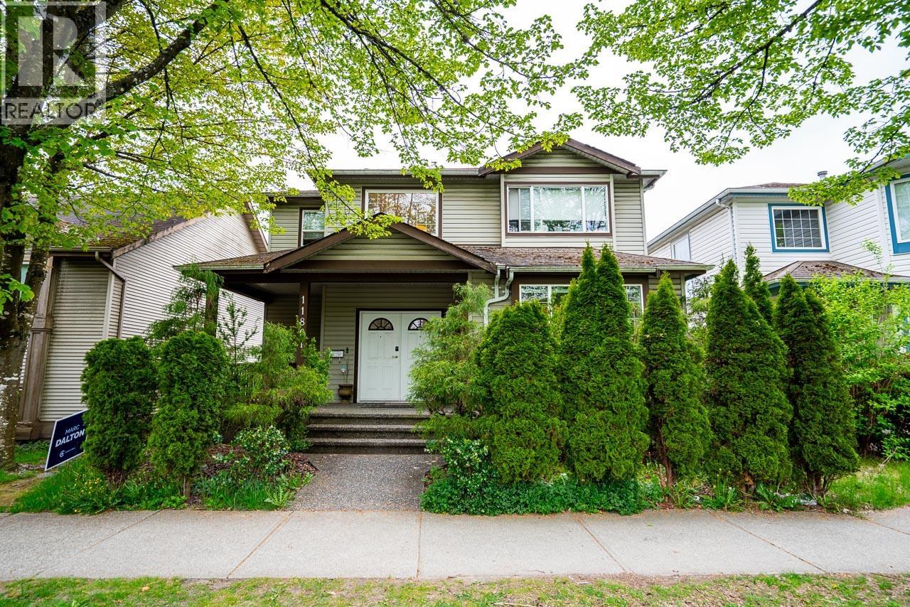 11861 240 Street, Maple Ridge, British Columbia  V4R 1M7 - Photo 2 - R3116744