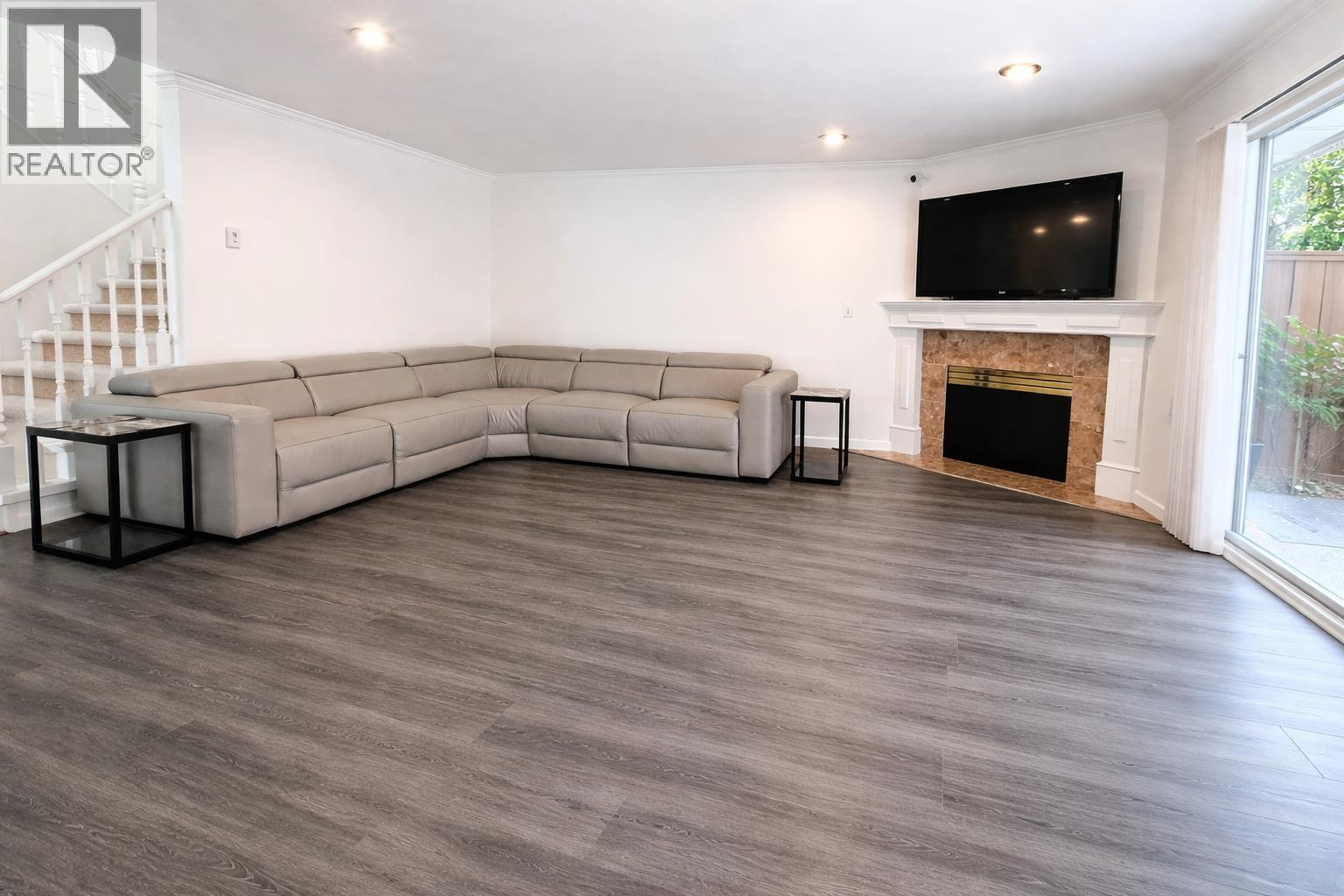 34 8051 Ash Street, Richmond, British Columbia  V6Y 3X6 - Photo 3 - R3116747