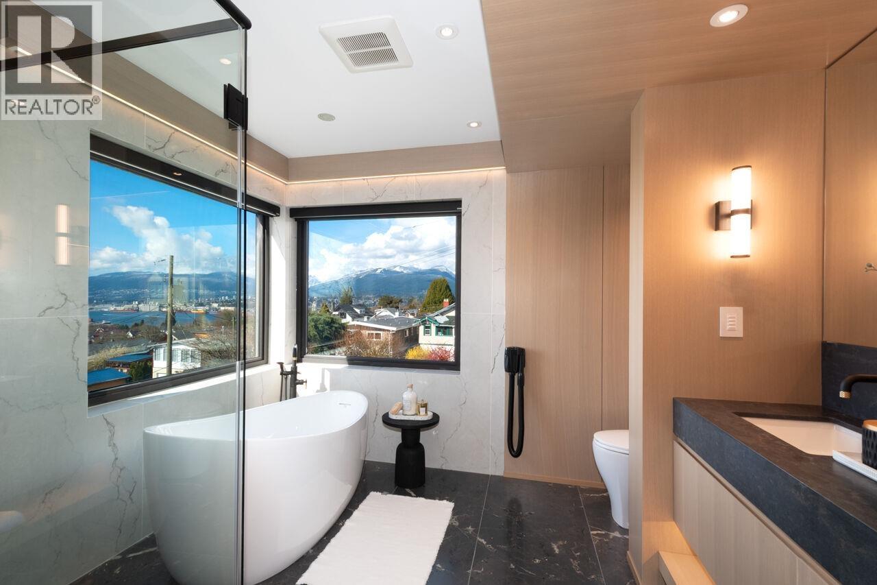 3679 Pandora Street, Vancouver, British Columbia  V5K 1X1 - Photo 18 - R3116774