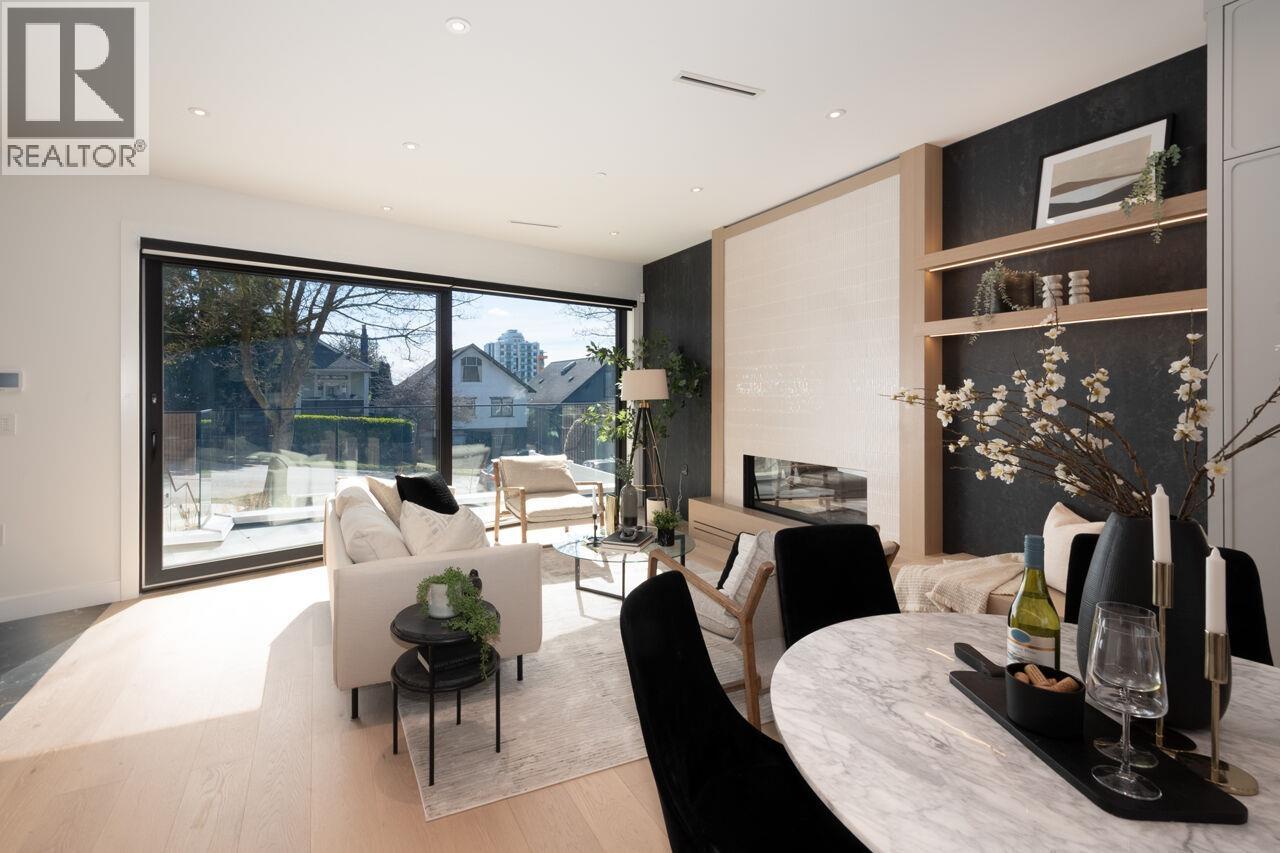 3679 Pandora Street, Vancouver, British Columbia  V5K 1X1 - Photo 3 - R3116774