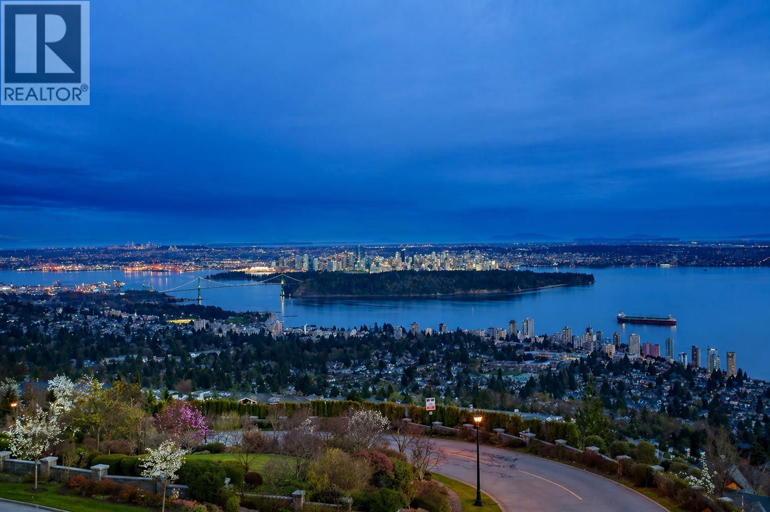 2420 Halston Court, West Vancouver, British Columbia  V7S 3K3 - Photo 3 - R3116775