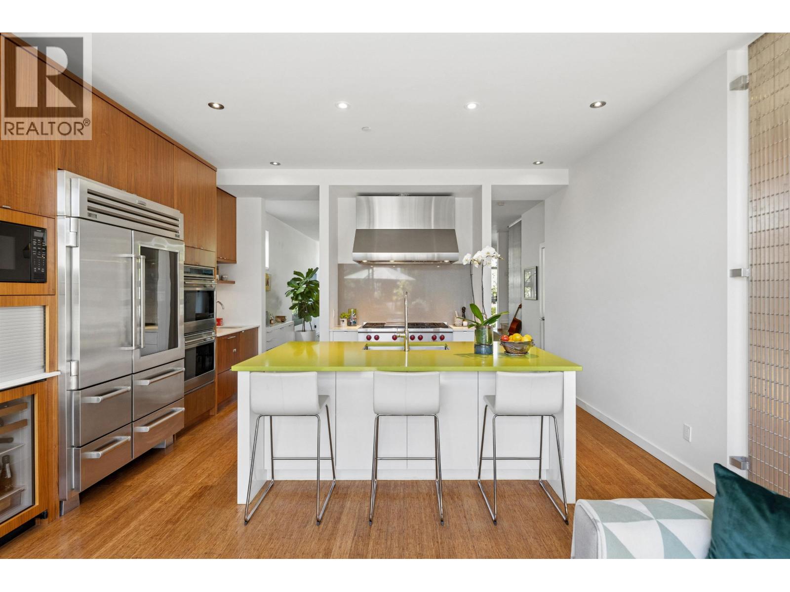 626 E 22 Avenue, Vancouver, British Columbia  V5V 1V4 - Photo 14 - R3116776