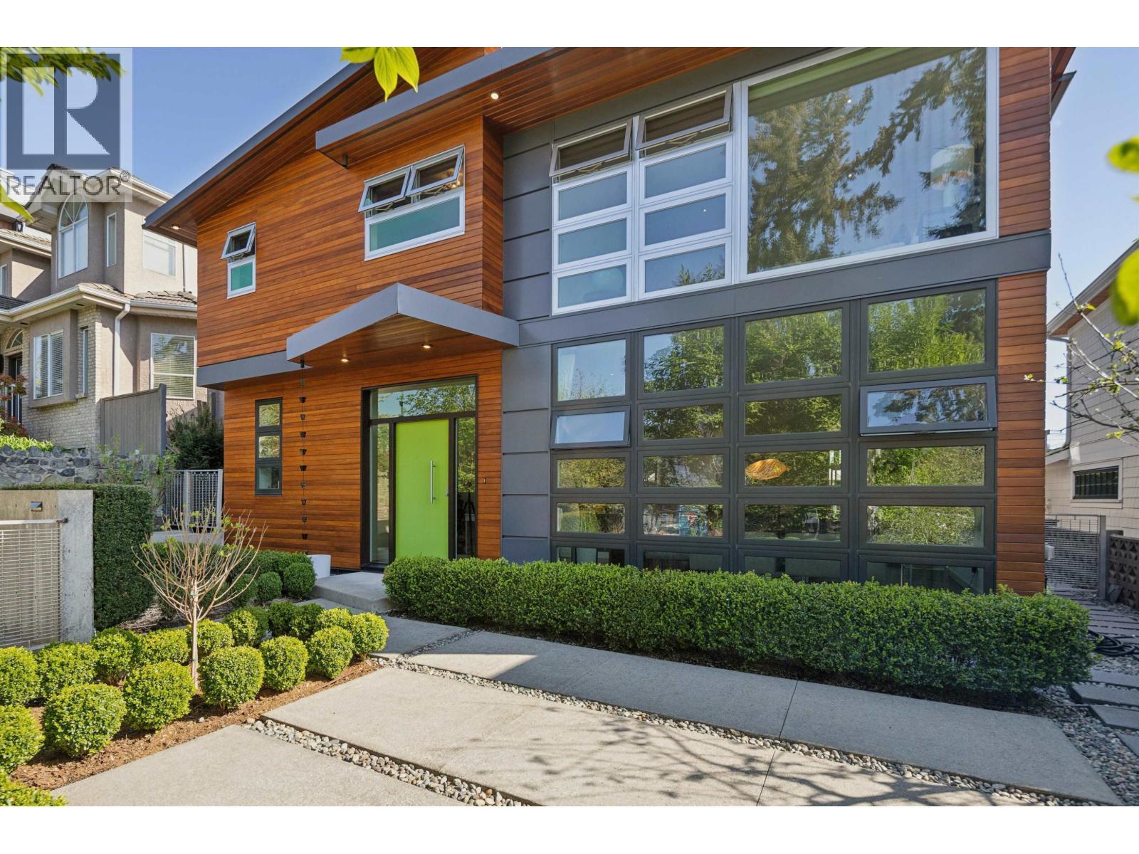 626 E 22 Avenue, Vancouver, British Columbia  V5V 1V4 - Photo 3 - R3116776