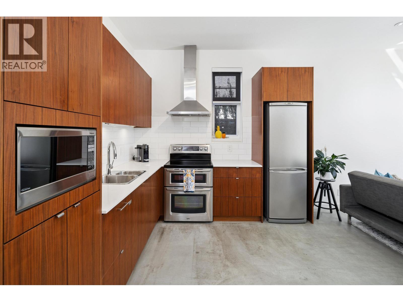 626 E 22 Avenue, Vancouver, British Columbia  V5V 1V4 - Photo 35 - R3116776