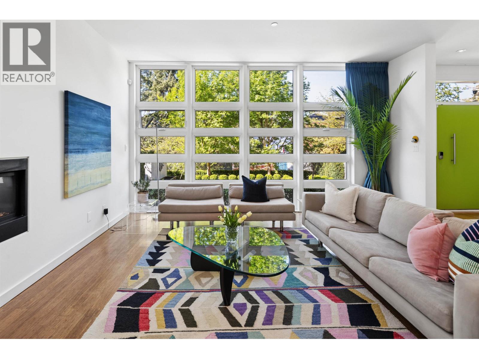 626 E 22 Avenue, Vancouver, British Columbia  V5V 1V4 - Photo 5 - R3116776