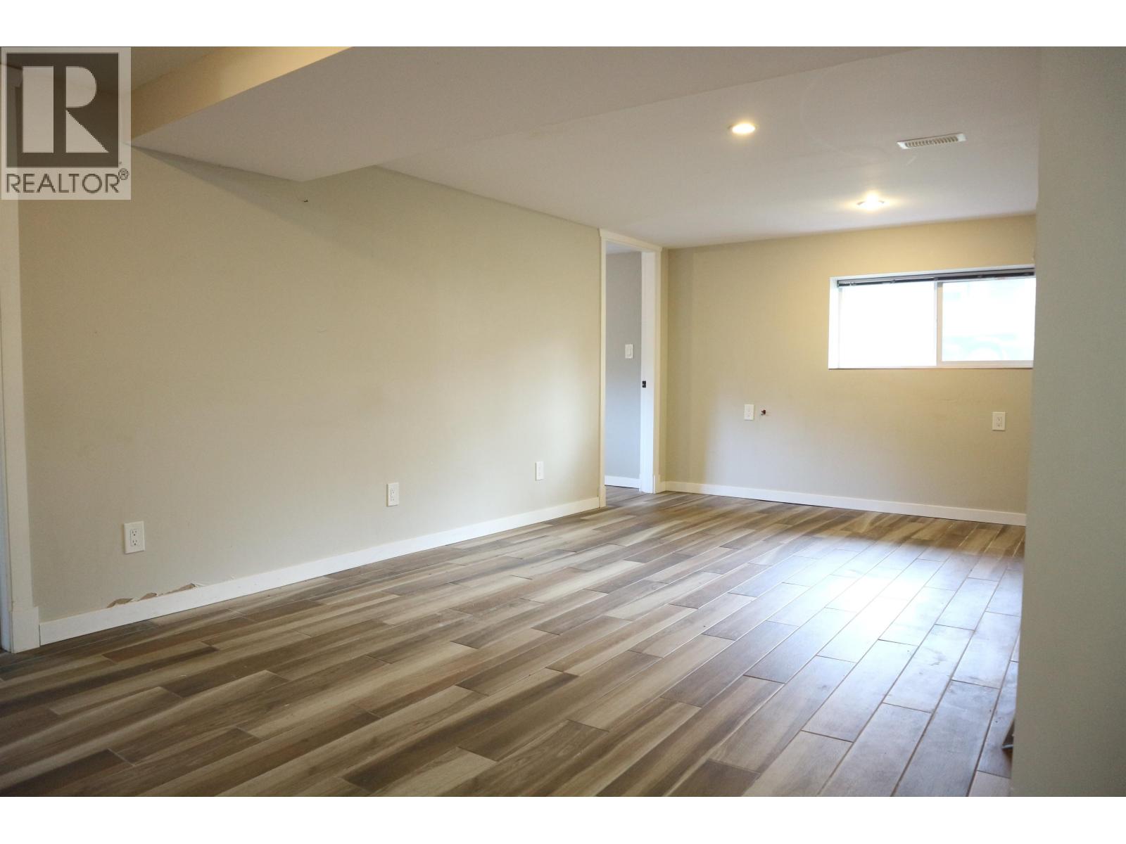 Basement 796 E 12th Avenue, Vancouver, British Columbia  V6R 4A1 - Photo 9 - R3116716