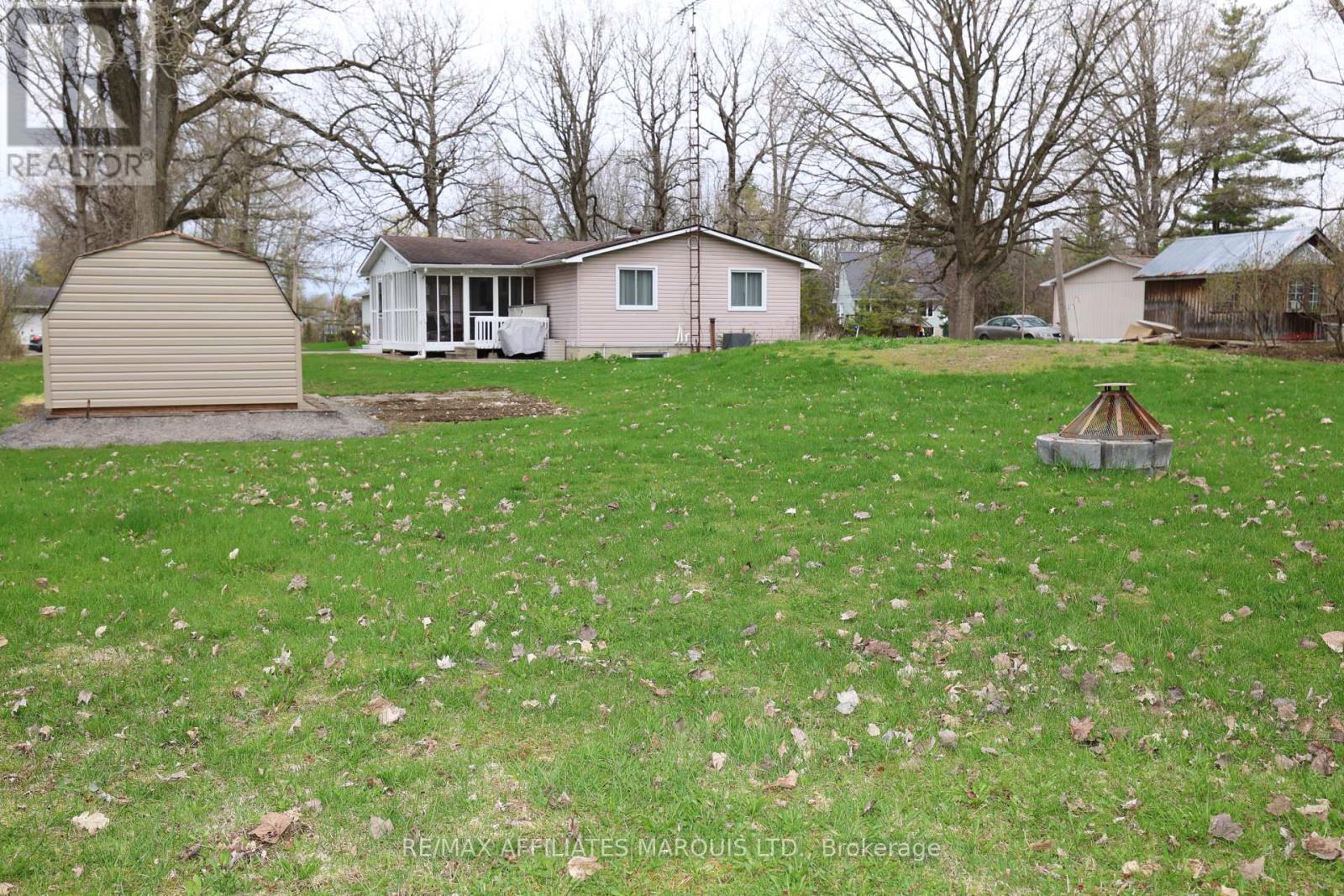 9 Sutton Drive, Edwardsburgh/cardinal, Ontario  K0E 1T1 - Photo 6 - X12879154