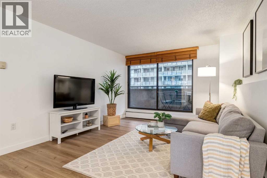 206, 718 12 Avenue SW, Calgary, Alberta  T2R 0H7 - Photo 3 - A2278007