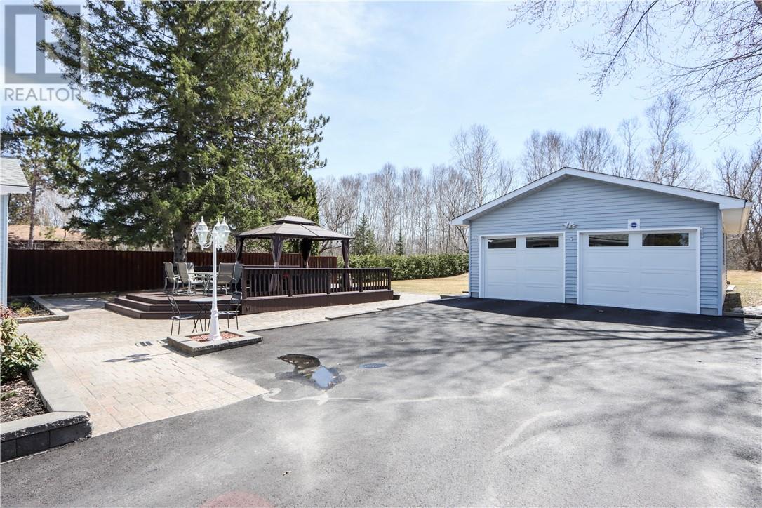 127 Patricia Street, Lively, Ontario  P3Y 1A1 - Photo 2 - 2127376