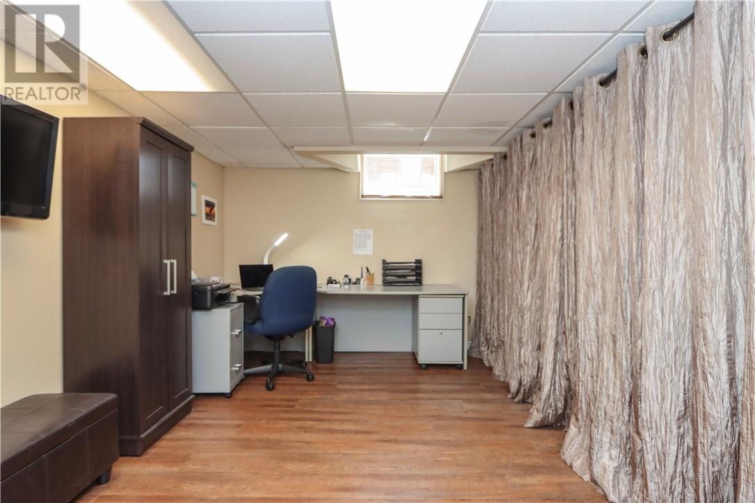 127 Patricia Street, Lively, Ontario  P3Y 1A1 - Photo 48 - 2127376