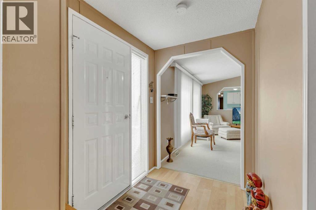 52, 4922 Womacks Road, Blackfalds, Alberta  T0M 0J0 - Photo 3 - A2296701