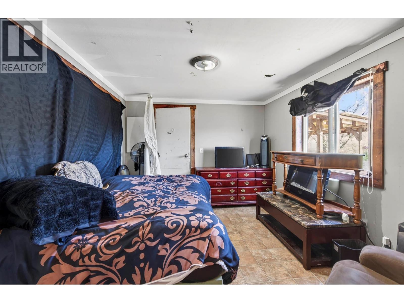 5880 Gardi Road, Kamloops, British Columbia  V1S 2A1 - Photo 18 - 10377181