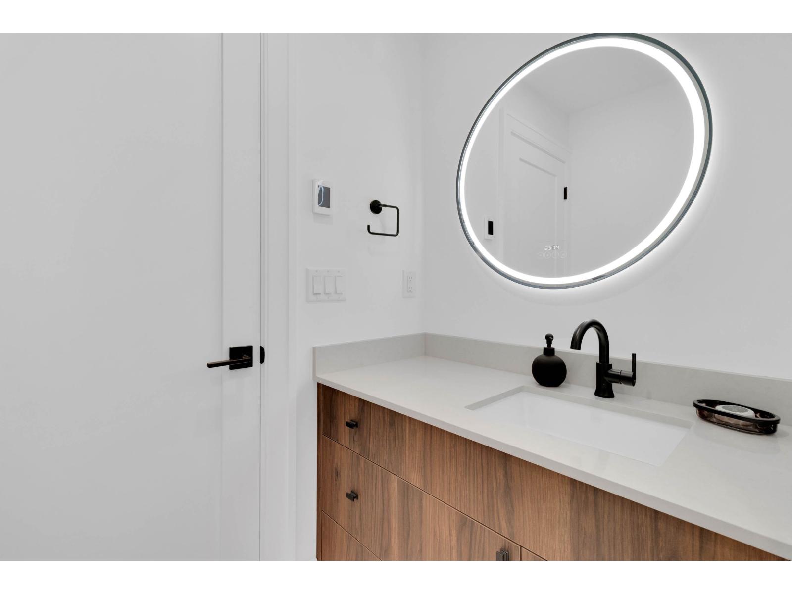 13407 Marine Drive, Surrey, British Columbia  V4A 1G1 - Photo 9 - R3115077