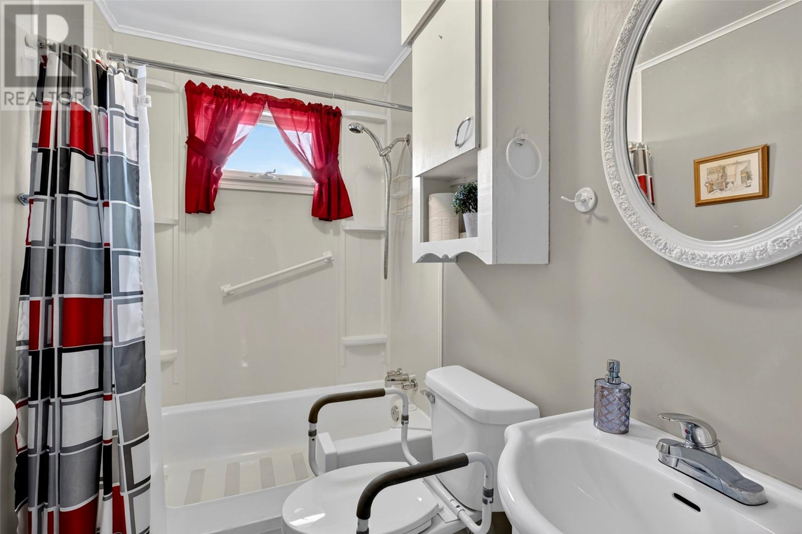 12-14 Barnes Road, Bay Roberts, Newfoundland & Labrador  A0A 1G0 - Photo 27 - 1296683