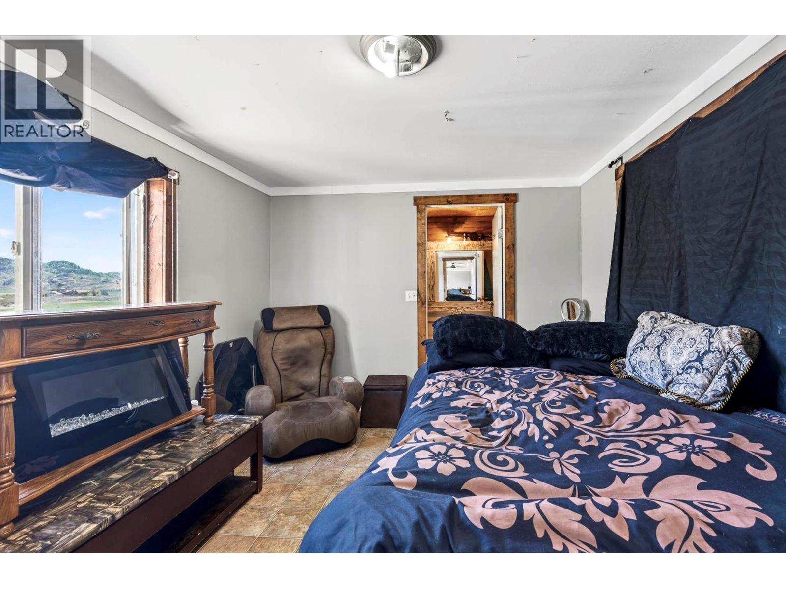 5880 Gardi Road, Kamloops, British Columbia  V1S 2A1 - Photo 17 - 10377181