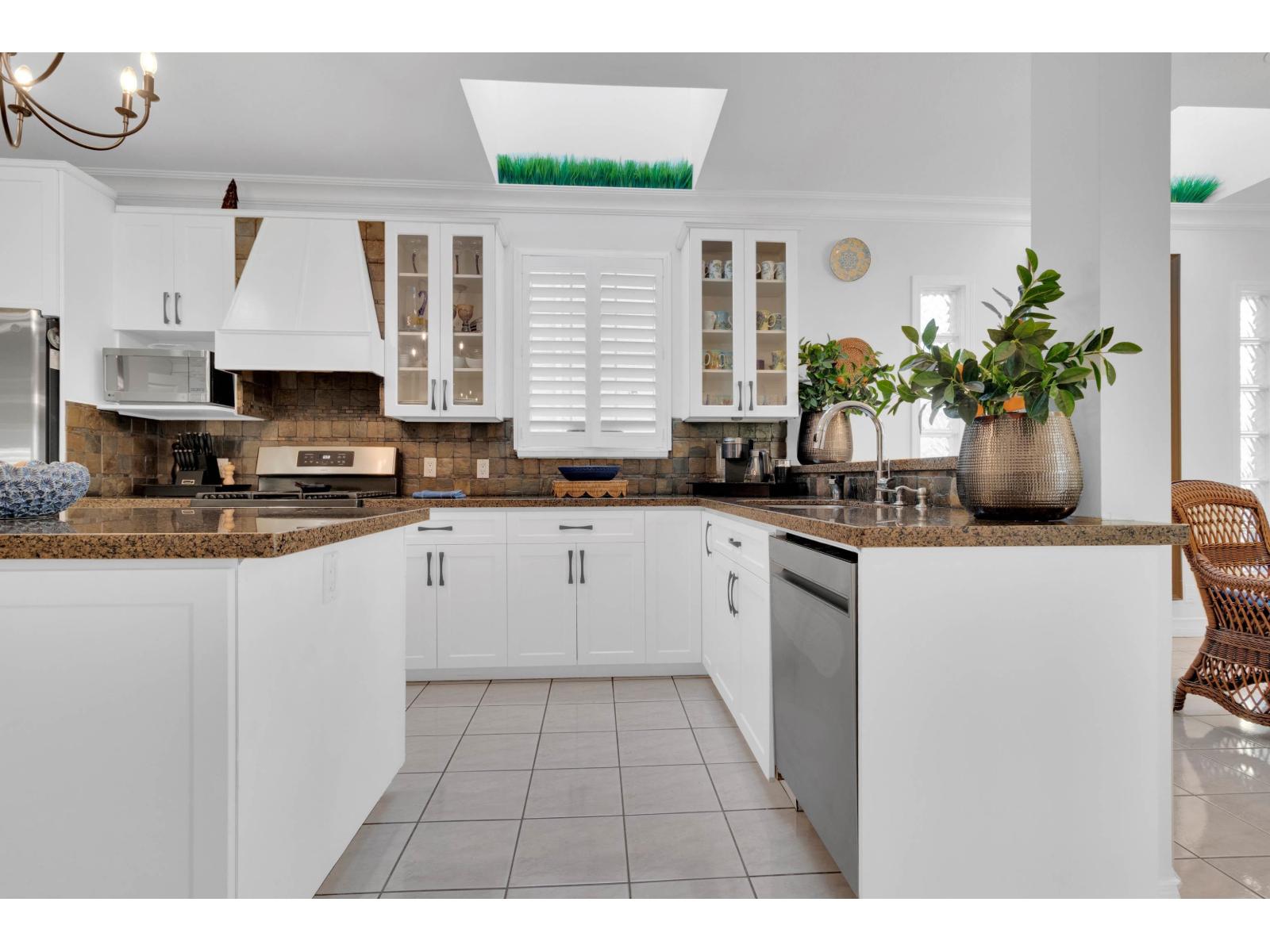 13407 Marine Drive, Surrey, British Columbia  V4A 1G1 - Photo 22 - R3115077