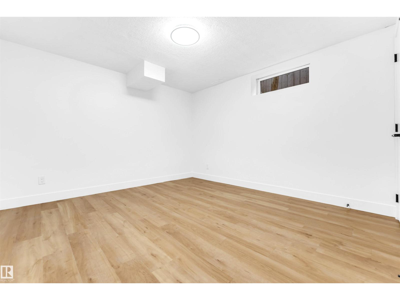 3508 84 St Nw, Edmonton, Alberta  T6K 0H3 - Photo 24 - E4484497