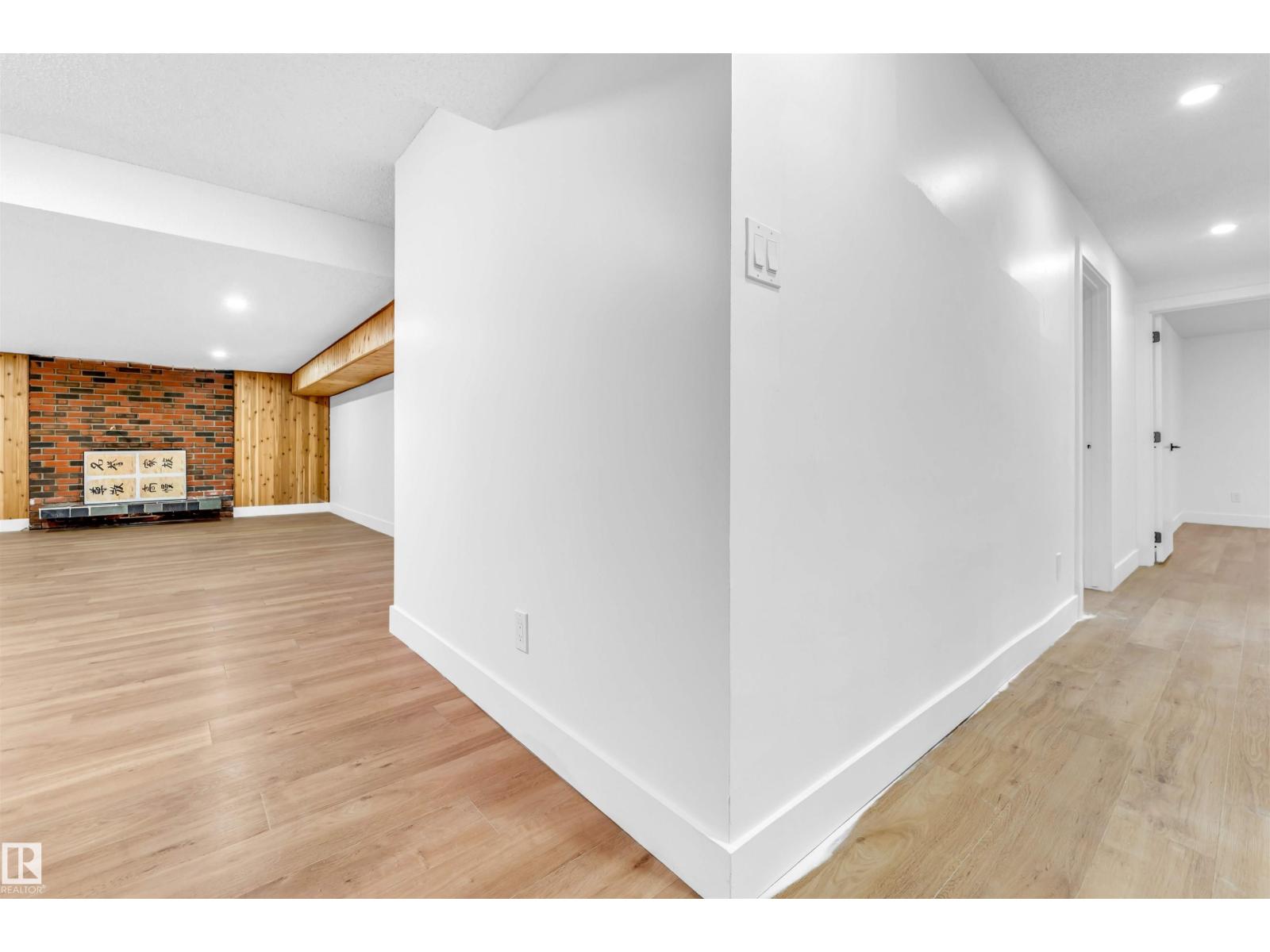 3508 84 St Nw, Edmonton, Alberta  T6K 0H3 - Photo 28 - E4484497