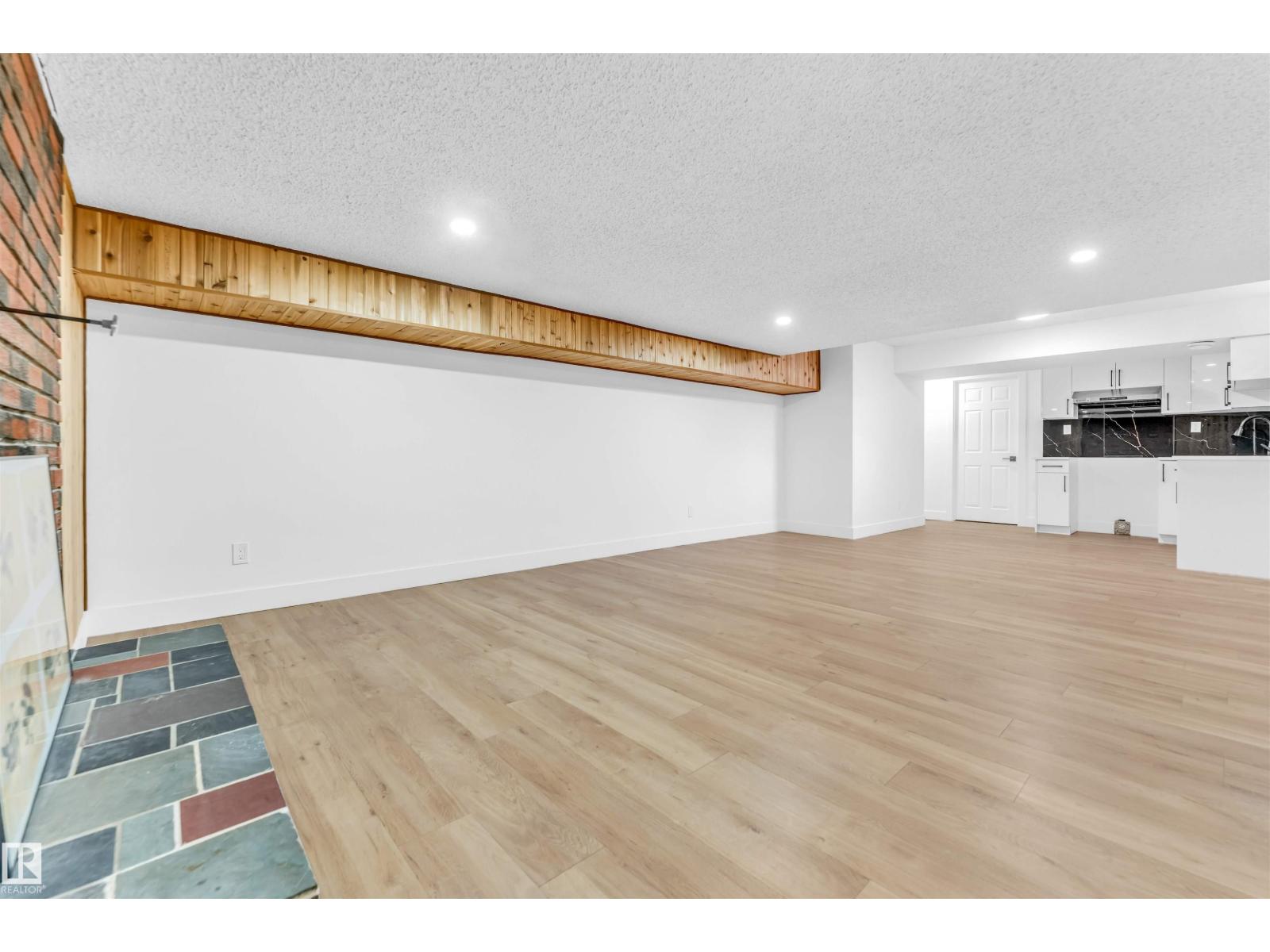 3508 84 St Nw, Edmonton, Alberta  T6K 0H3 - Photo 29 - E4484497