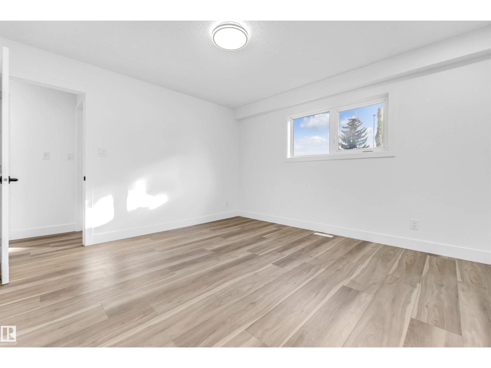 3508 84 St Nw, Edmonton, Alberta  T6K 0H3 - Photo 33 - E4484497