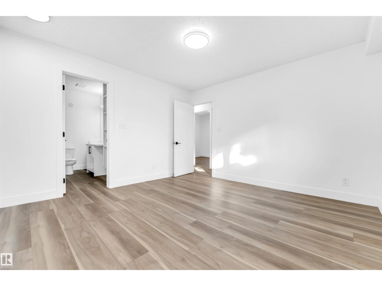 3508 84 St Nw, Edmonton, Alberta  T6K 0H3 - Photo 36 - E4484497