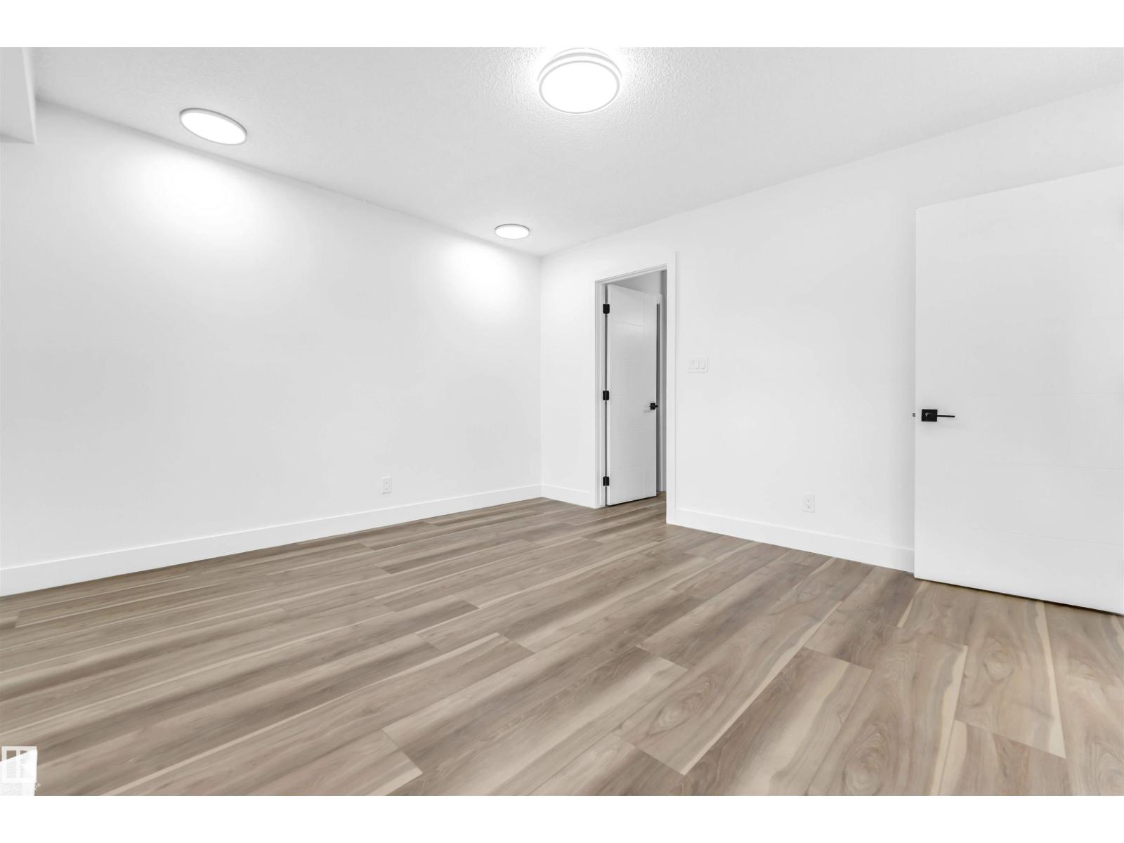 3508 84 St Nw, Edmonton, Alberta  T6K 0H3 - Photo 37 - E4484497