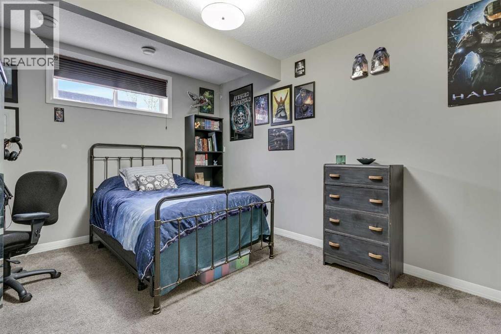 55 Sage Bluff Green NW, Calgary, Alberta  T2R 0X8 - Photo 38 - A2293713