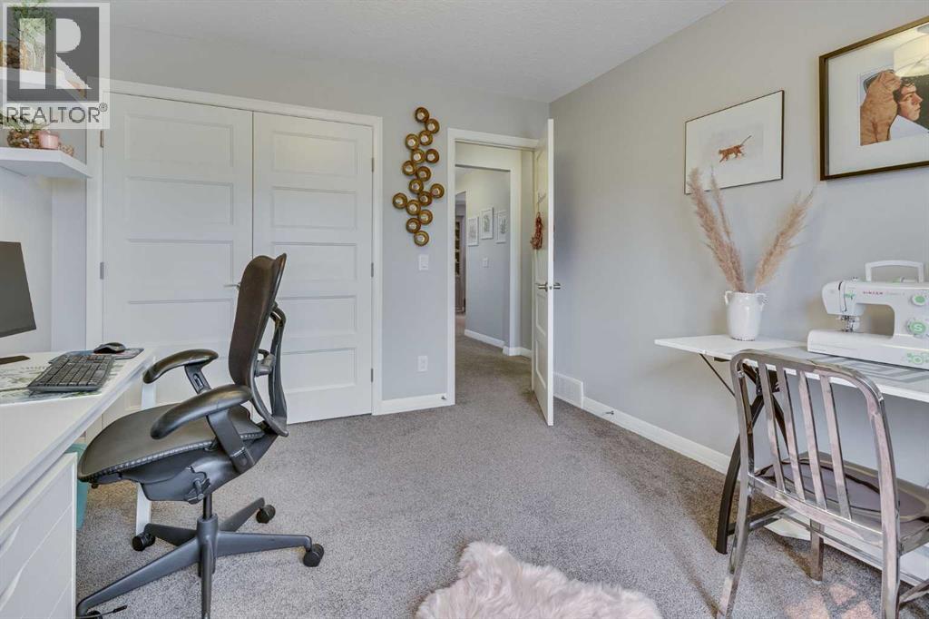 55 Sage Bluff Green NW, Calgary, Alberta  T2R 0X8 - Photo 32 - A2293713