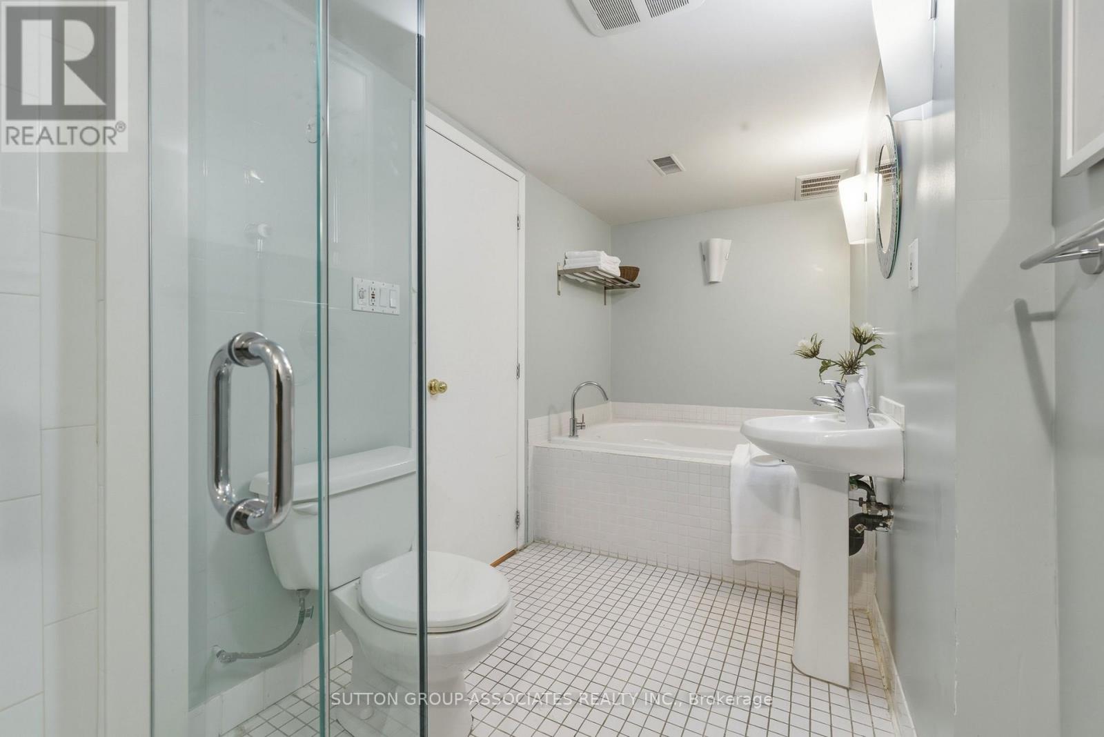 533 Brunswick Avenue, Toronto, Ontario  M5R 2Z6 - Photo 46 - C13053958