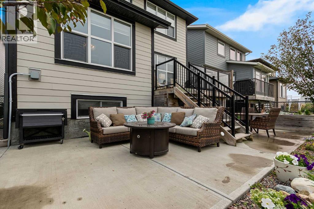 55 Sage Bluff Green NW, Calgary, Alberta  T2R 0X8 - Photo 46 - A2293713