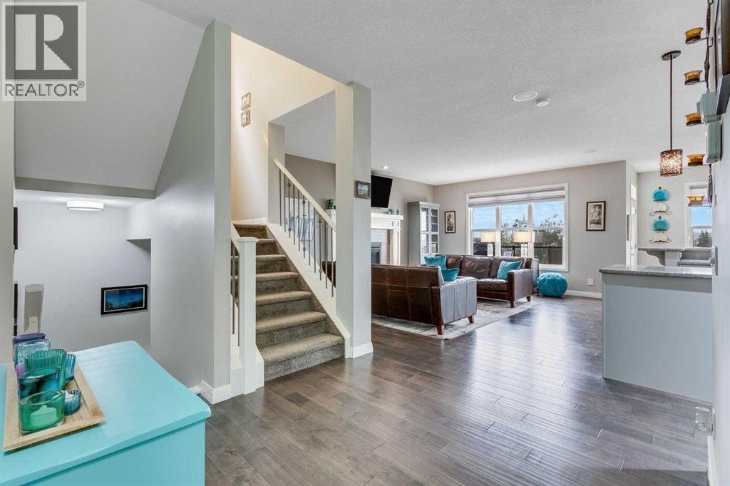 55 Sage Bluff Green NW, Calgary, Alberta  T2R 0X8 - Photo 3 - A2293713