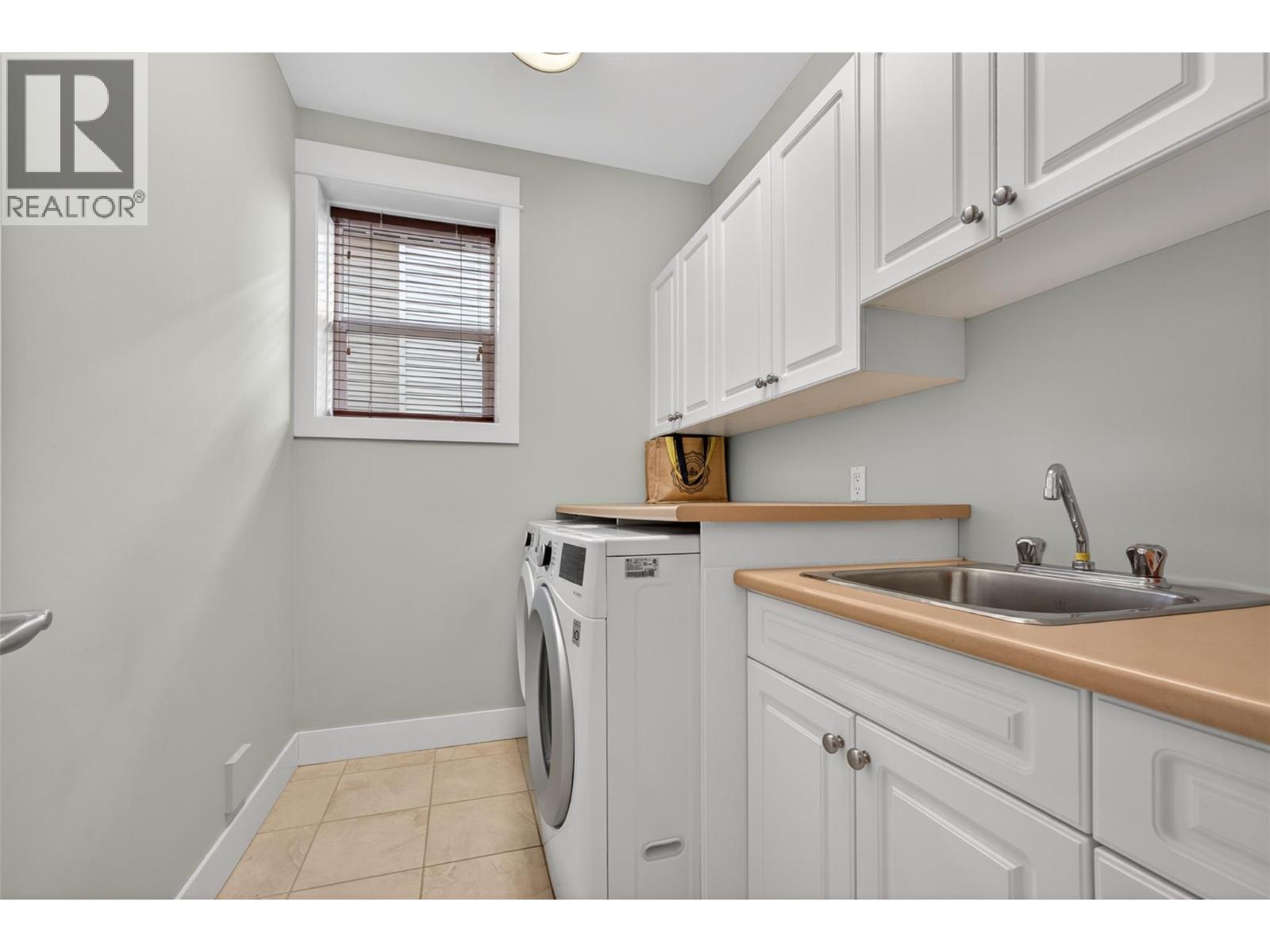 539 South Crest Drive, Kelowna, British Columbia  V1W 4W8 - Photo 16 - 10384342