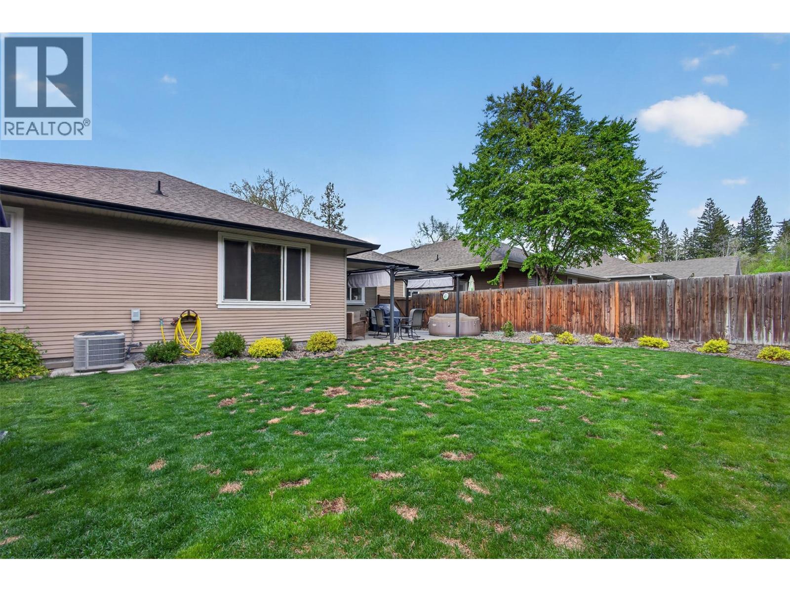 539 South Crest Drive, Kelowna, British Columbia  V1W 4W8 - Photo 32 - 10384342