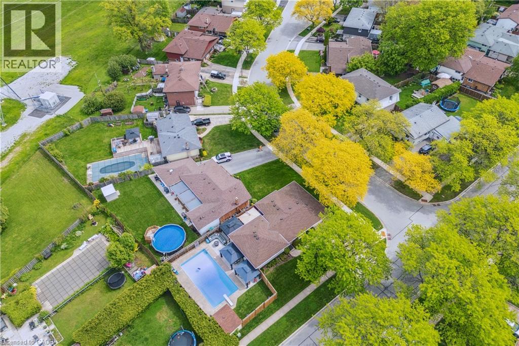 6845 Wilinger Street, Niagara Falls, Ontario  L2J 2B5 - Photo 9 - 40811938