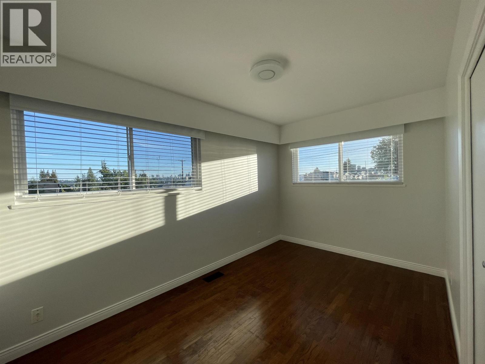 1570 Sperling Avenue, Burnaby, British Columbia  V5B 4J9 - Photo 9 - R3116592