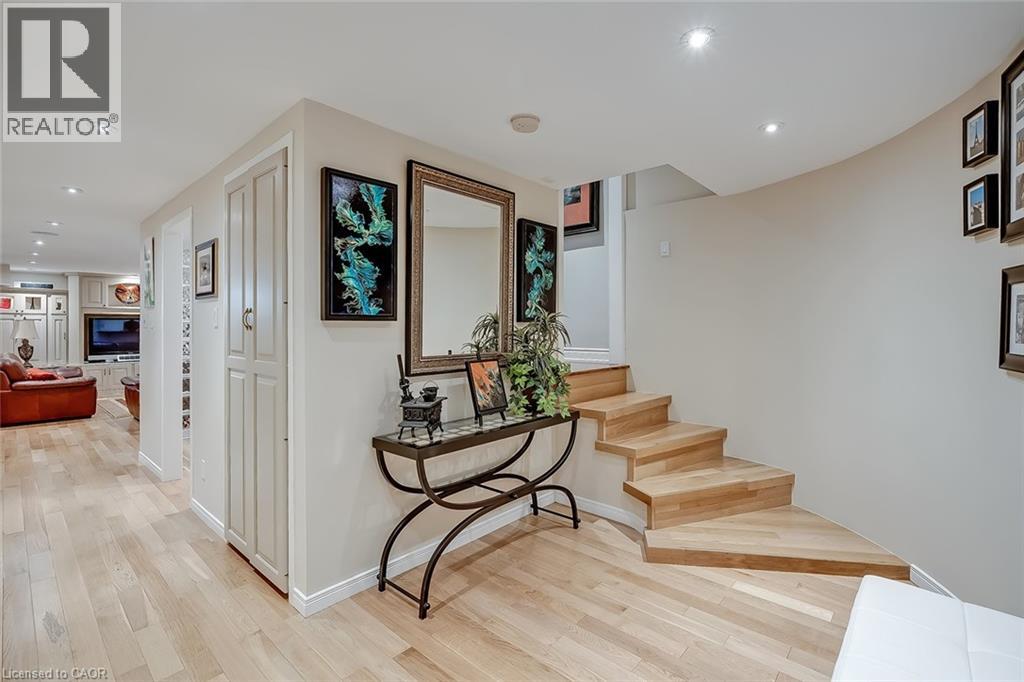 4304 Taywood Drive, Burlington, Ontario  L7M 4S7 - Photo 31 - 40818333