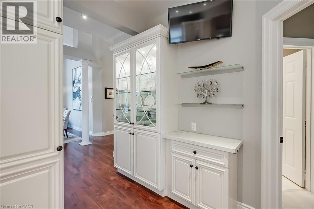 4304 Taywood Drive, Burlington, Ontario  L7M 4S7 - Photo 14 - 40818333