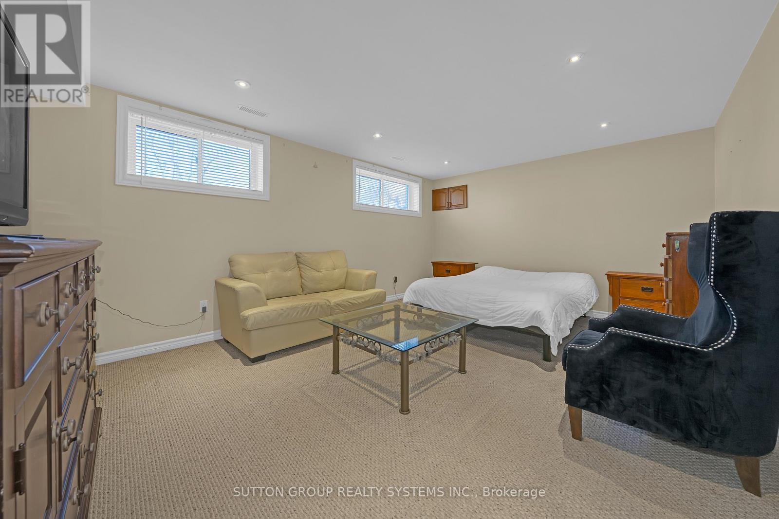 134 Sussex Street, Oshawa, Ontario  L1G 1V9 - Photo 18 - E13053984