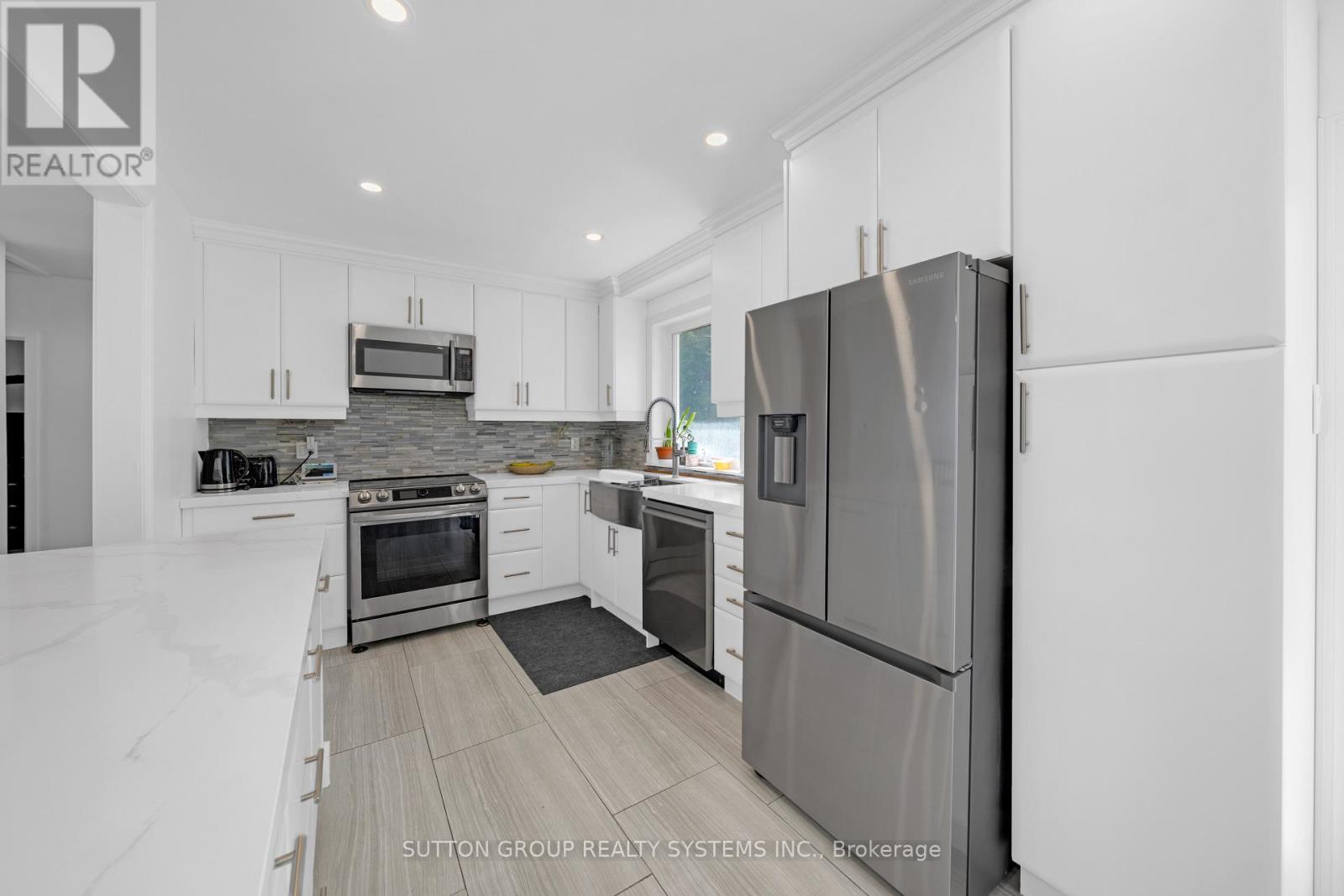 134 Sussex Street, Oshawa, Ontario  L1G 1V9 - Photo 9 - E13053984